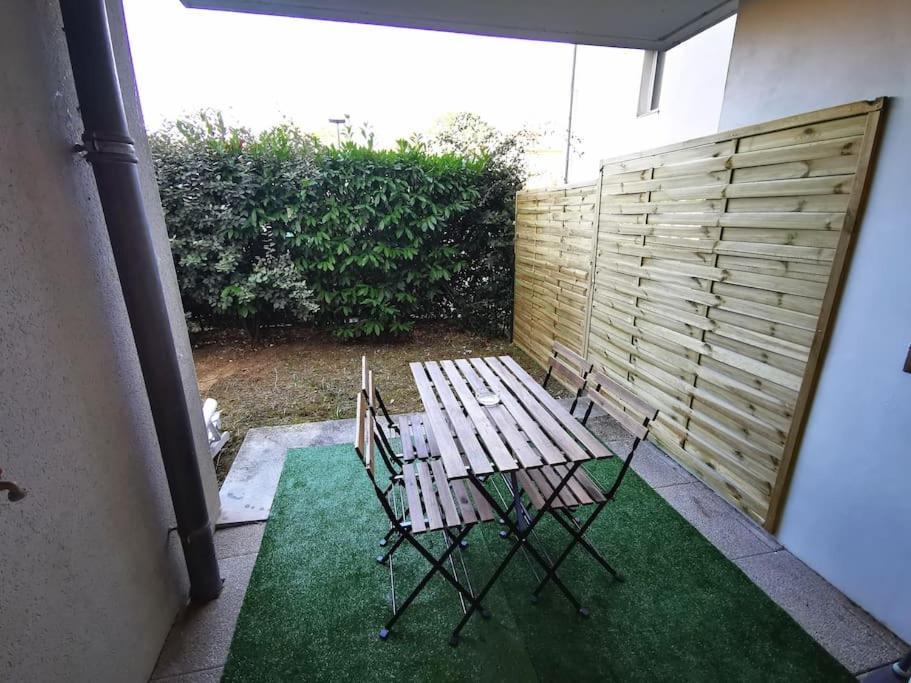 Grand Studio Lumineux Et Sa Terrasse Au Calme Toulouse Kültér fotó